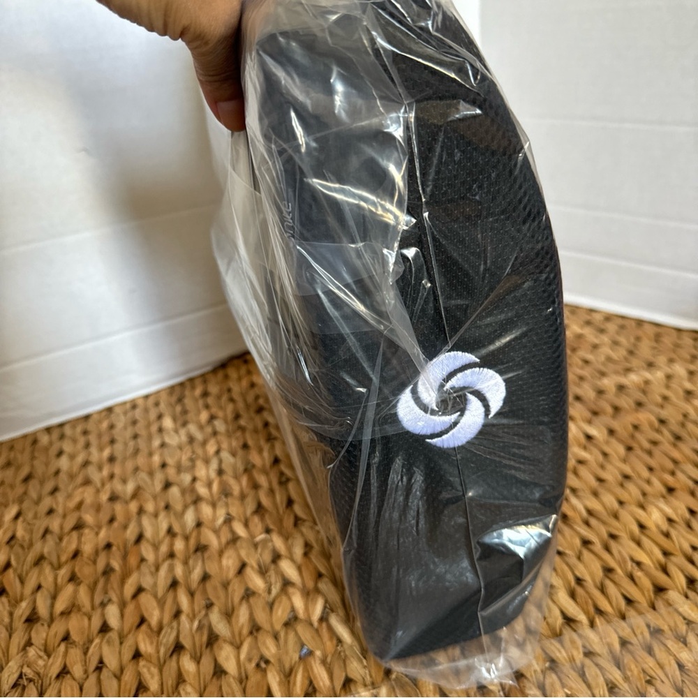 Samsonite Premium Memory Foam Lumbar Support Cushion NEW. - Picture 4 of 7